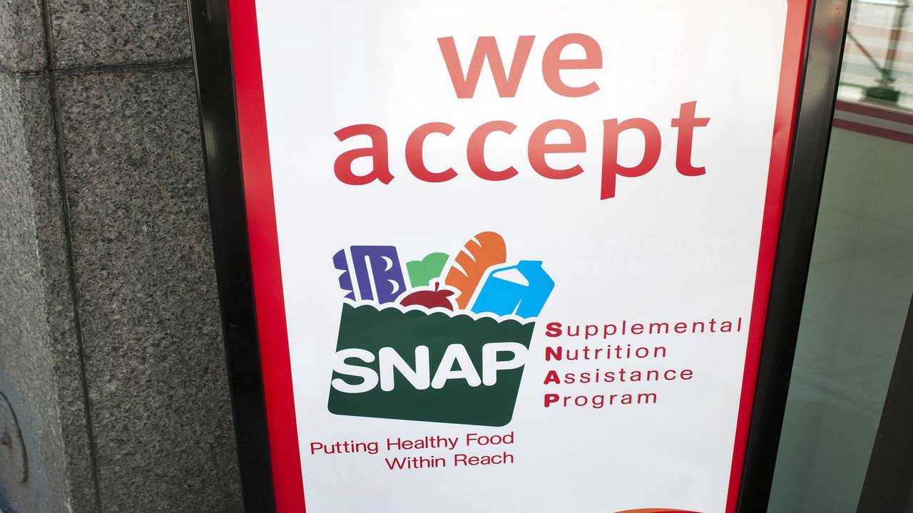 Does Applying for Food Stamps Affect Your Credit? Expert Answers
